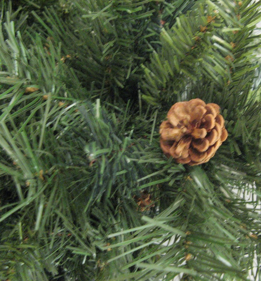 Ель Royal Christmas Detroit с шишками 527120 (120 см)